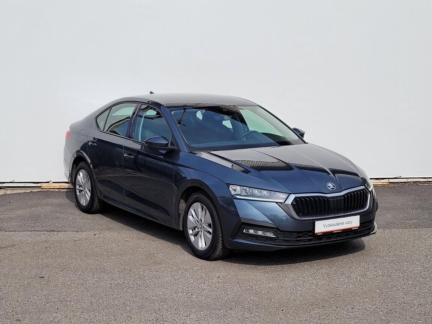 OM190V02608_14.webp_OCTAVIA Ambition Plus 2.0 TDI 85 kW manuál