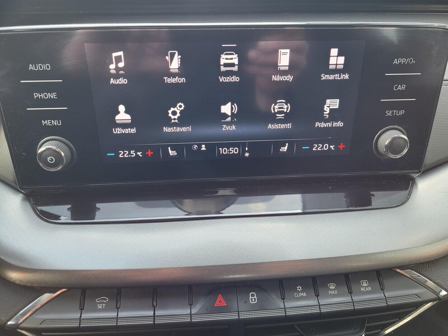 OM190V02608_24.webp_OCTAVIA Ambition Plus 2.0 TDI 85 kW manuál