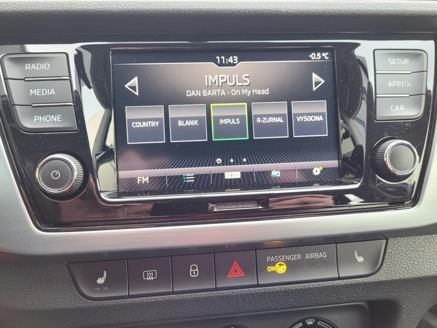 OM190V02609_24.webp_FABIA Ambition 1.0 TSI 70 kW manuál