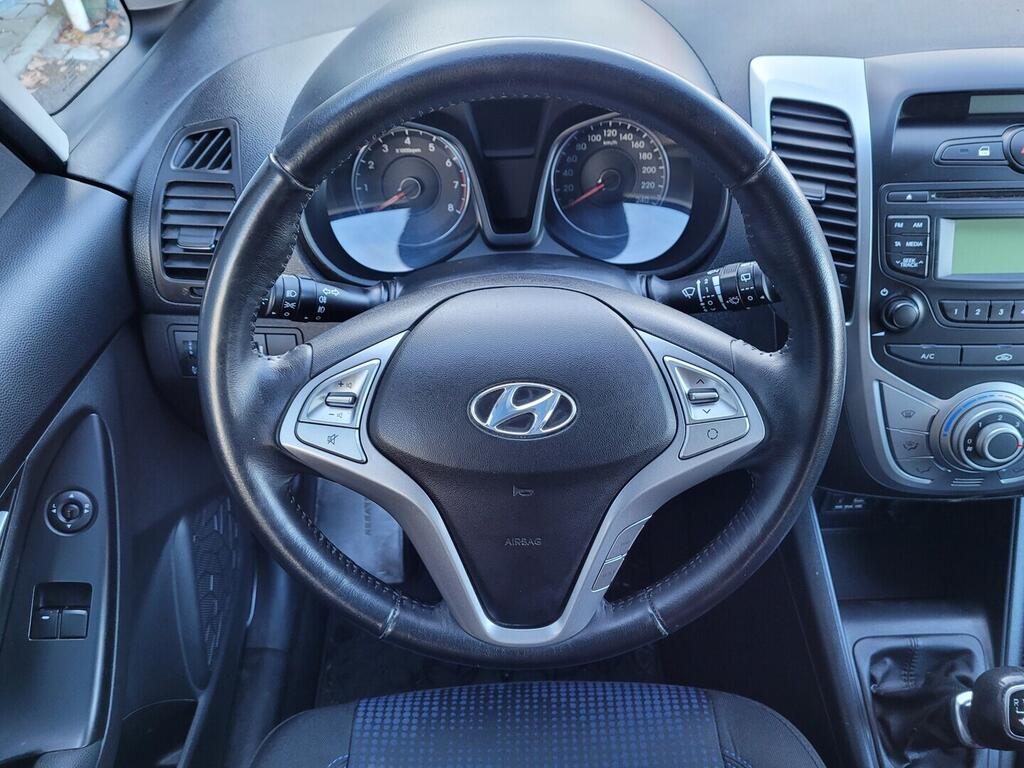 OM190V02610_23.webp_IX20  1.4 DOHC 66 kW manuál