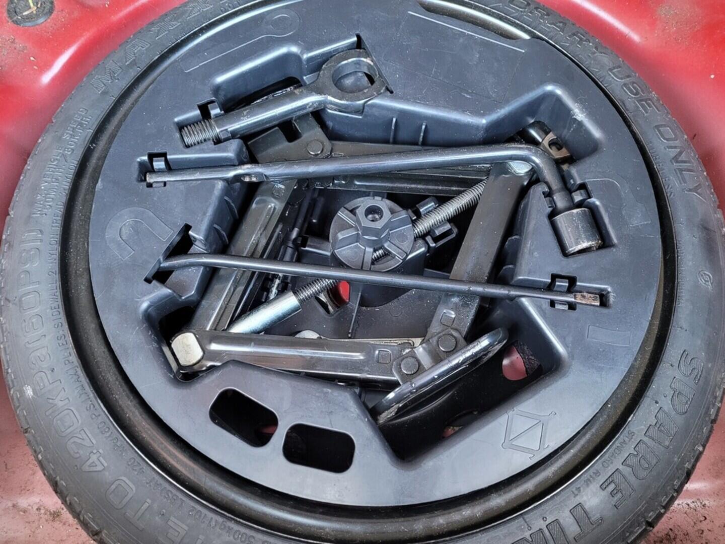 OM190V02611_31.webp_PICANTO  1.0 i 50 kW manuál