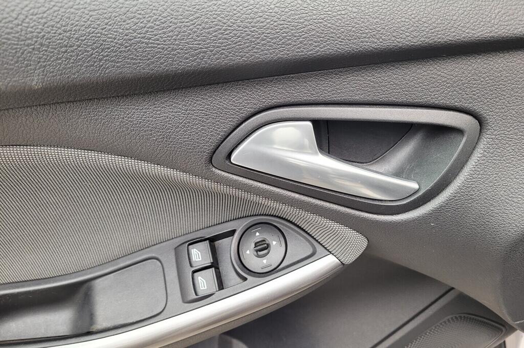 OM190V02626_21.webp_FOCUS Titanium 1.6 TDCI 85 kW manuál