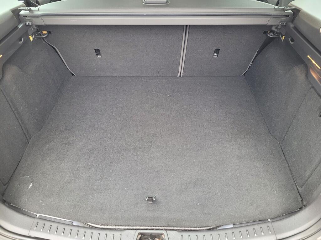 OM190V02626_31.webp_FOCUS Titanium 1.6 TDCI 85 kW manuál