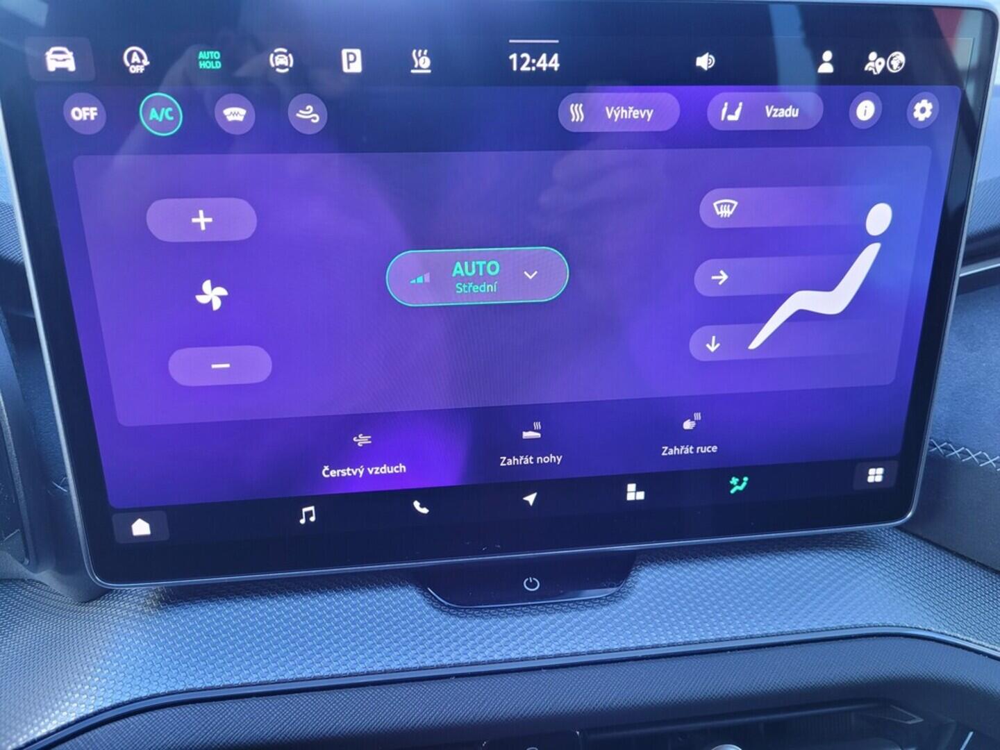 OM190V02631_27.webp_KODIAQ SportLine 2.0 TDI 142 kW automat, DPH