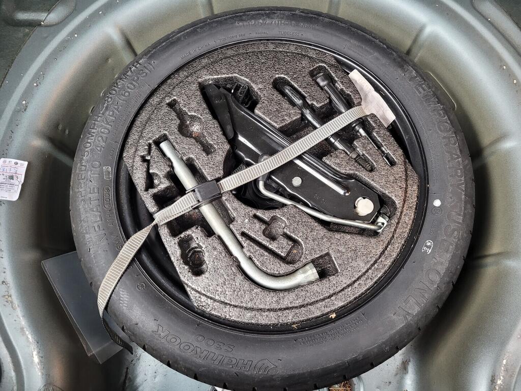 OM190V02636_32.webp_LEON Reference 1.4 TSI 63 kW manuál