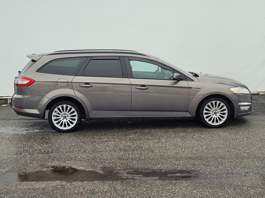 OM190V02639_16.webp_MONDEO Titanium 2.0 TDCi 103 kW manuál