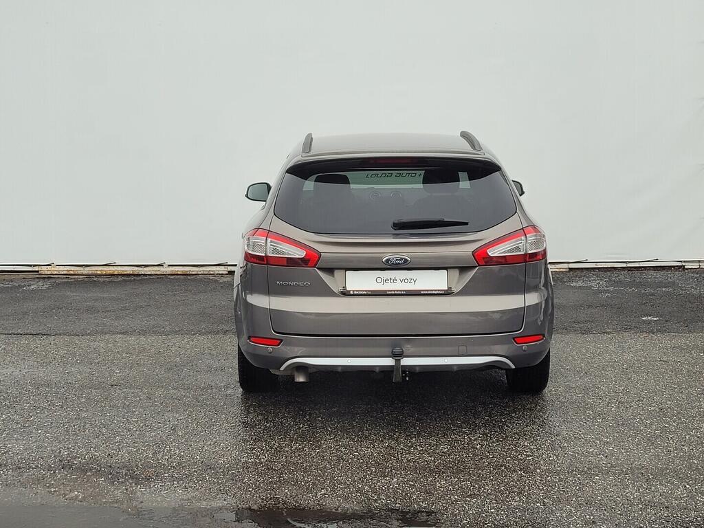 OM190V02639_17.webp_MONDEO Titanium 2.0 TDCi 103 kW manuál