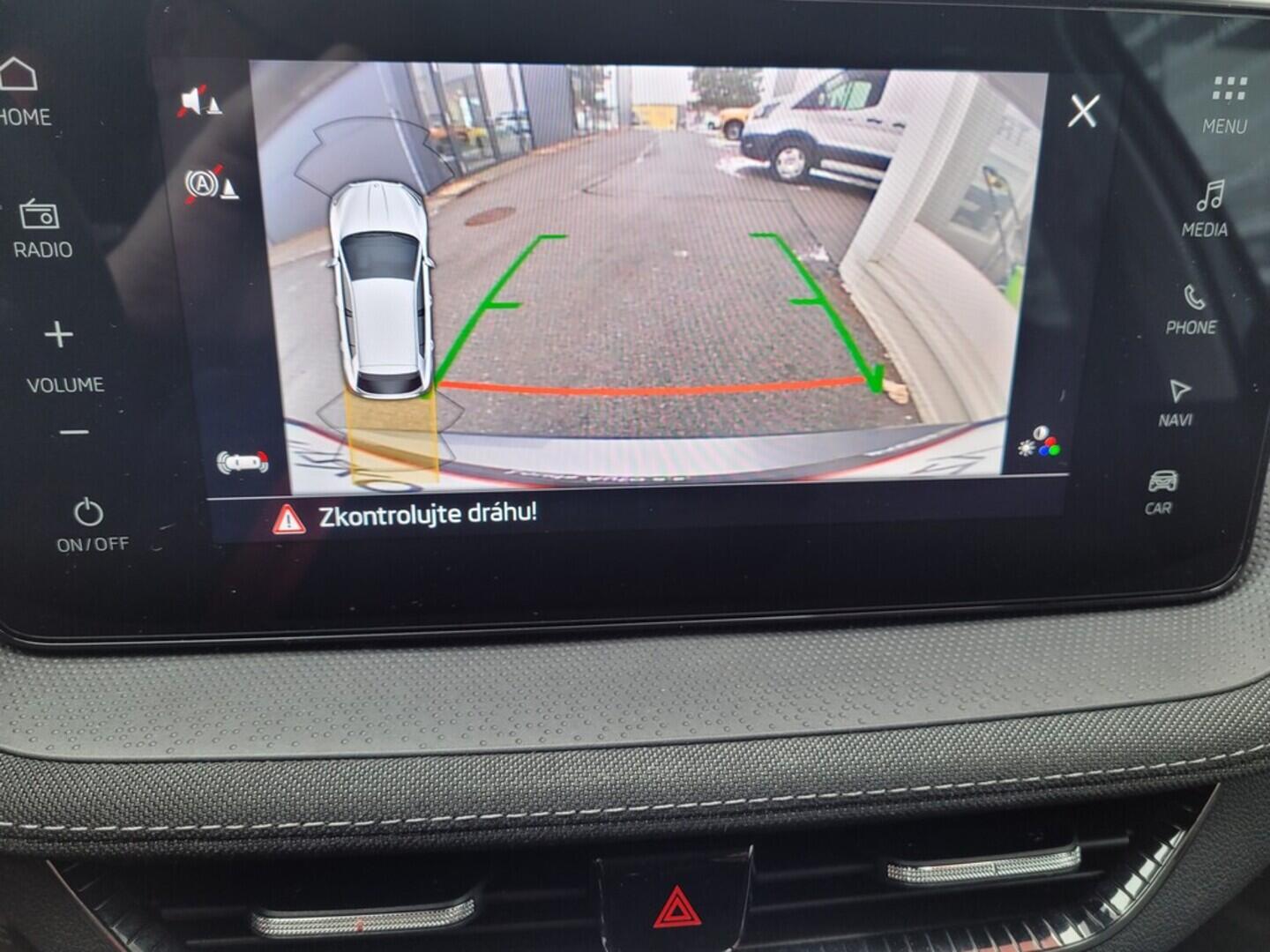 OM190V02648_26.webp_FABIA Top Selection 1.0 TSI 85 kW manuál