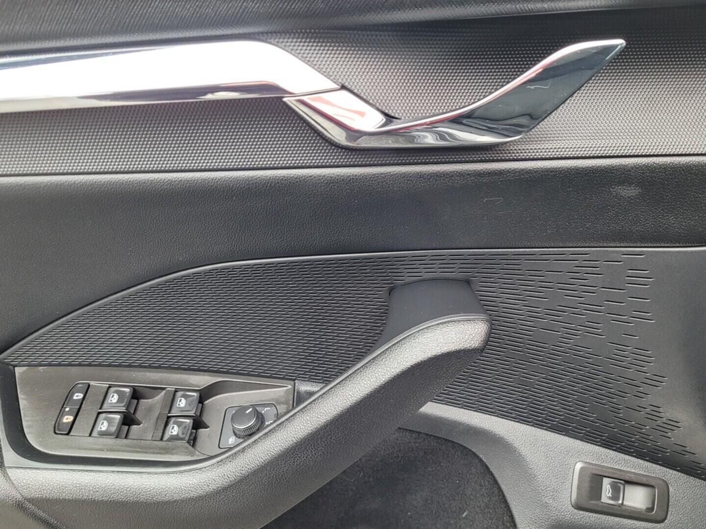 OM190V02657_21.webp_OCTAVIA Style Plus 2.0 TDI 110 kW automat, DPH