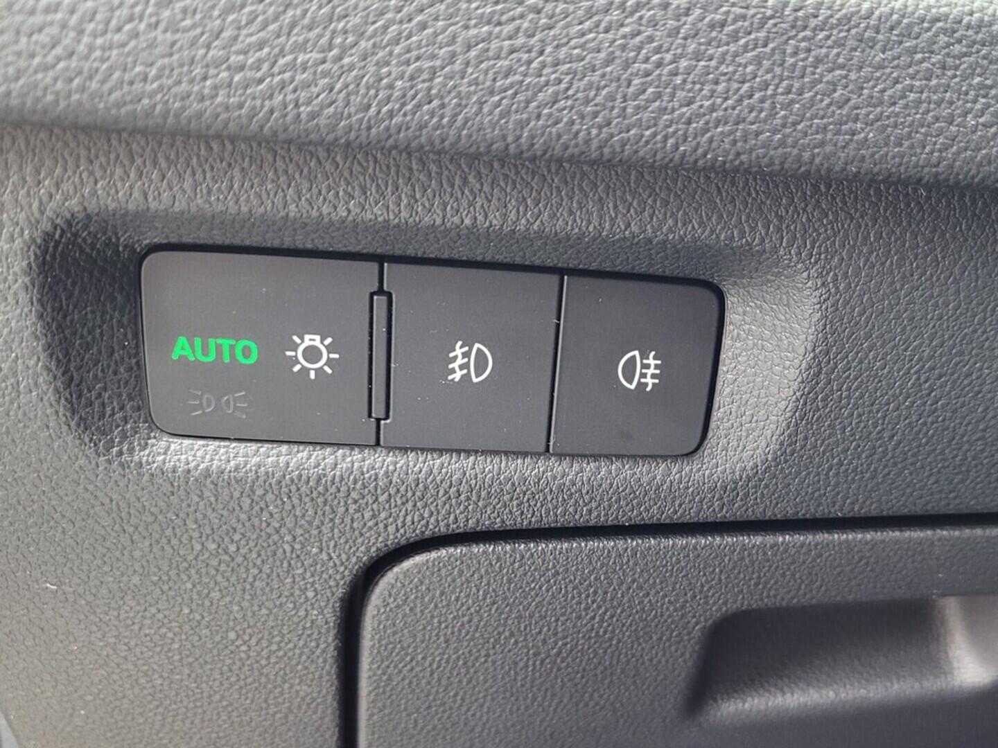 OM190V02657_22.webp_OCTAVIA Style Plus 2.0 TDI 110 kW automat, DPH