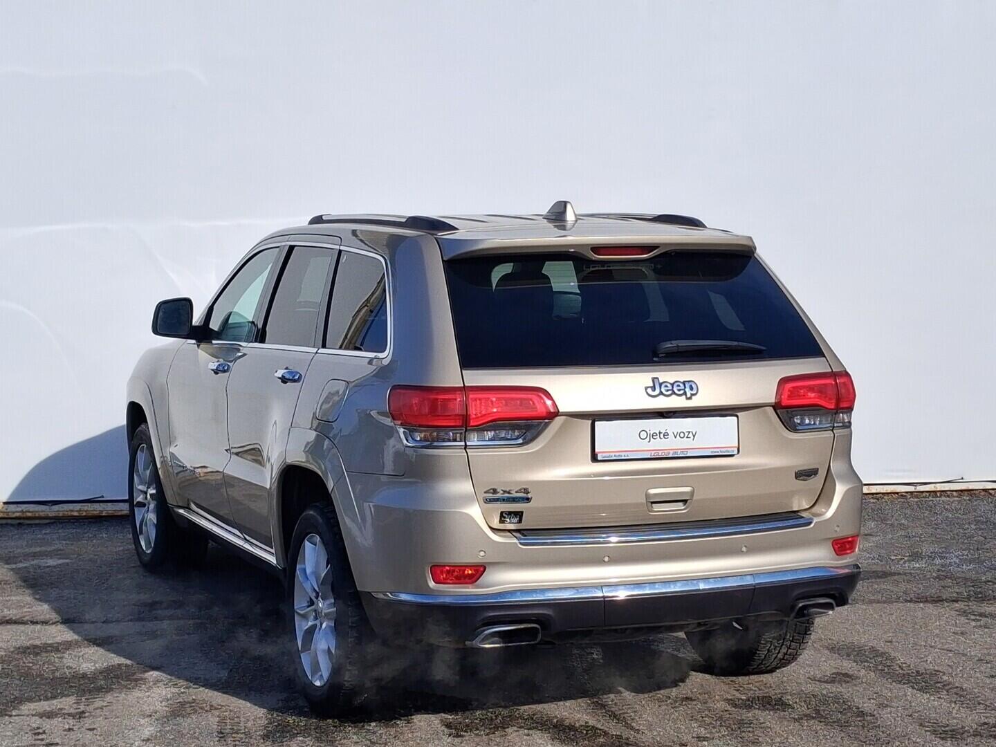 OM190V02660_15.webp_GRAND CHEROKEE Summit 3.0 CRDI 184 kW automat
