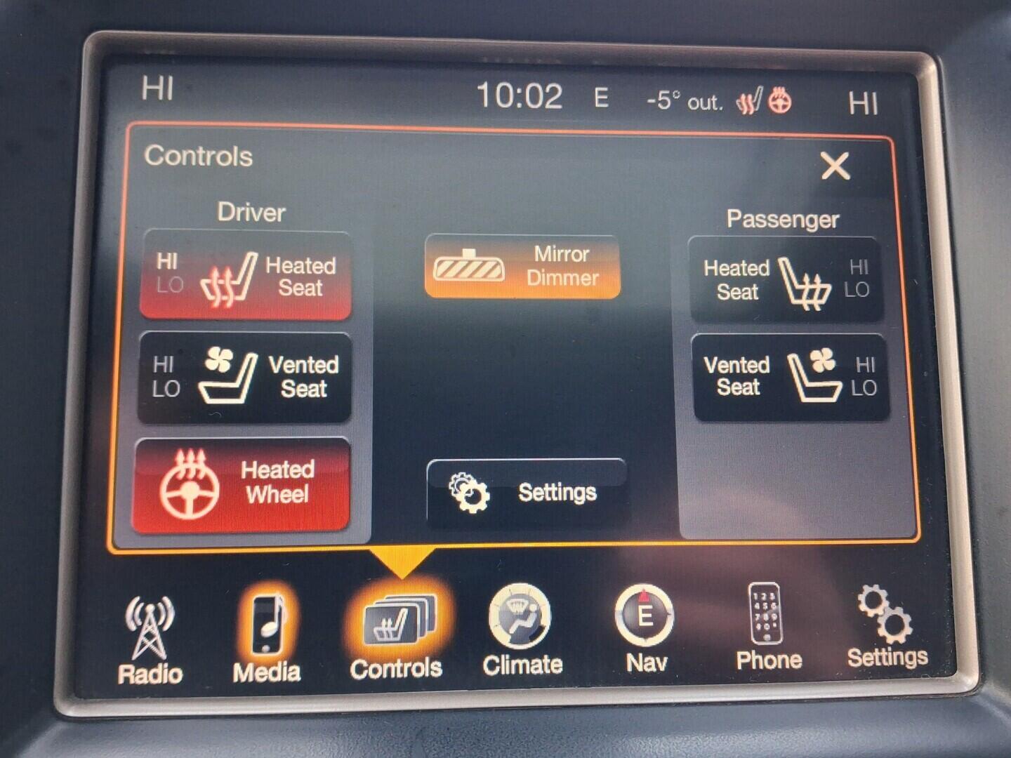 OM190V02660_29.webp_GRAND CHEROKEE Summit 3.0 CRDI 184 kW automat