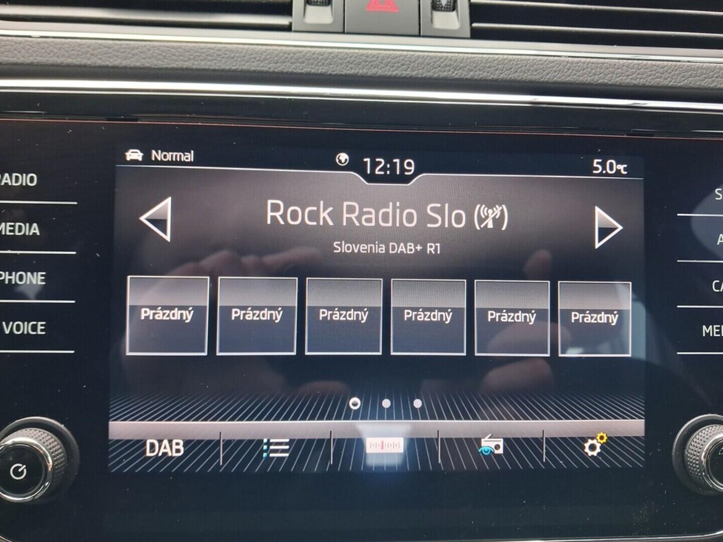 OM190V02664_24.webp_SUPERB Ambition Plus 2.0 TDI 140 kW automat, DPH