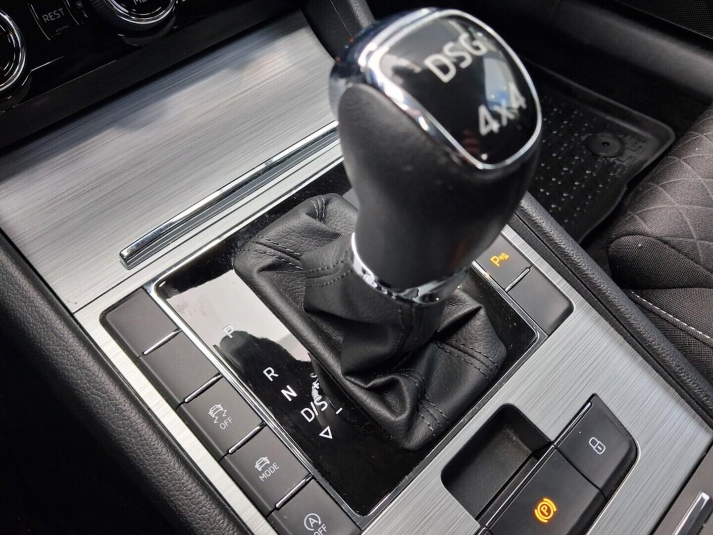 OM190V02664_29.webp_SUPERB Ambition Plus 2.0 TDI 140 kW automat, DPH