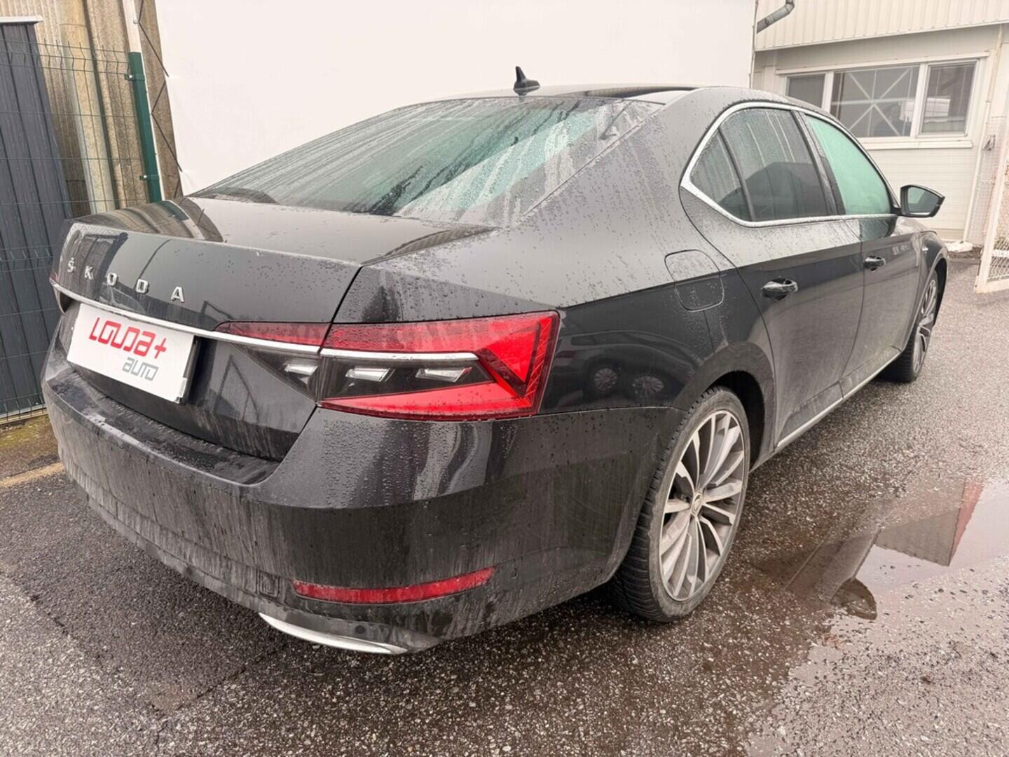 OM190V02668_11.webp_SUPERB L&K 2.0 TDI 147 kW automat, DPH