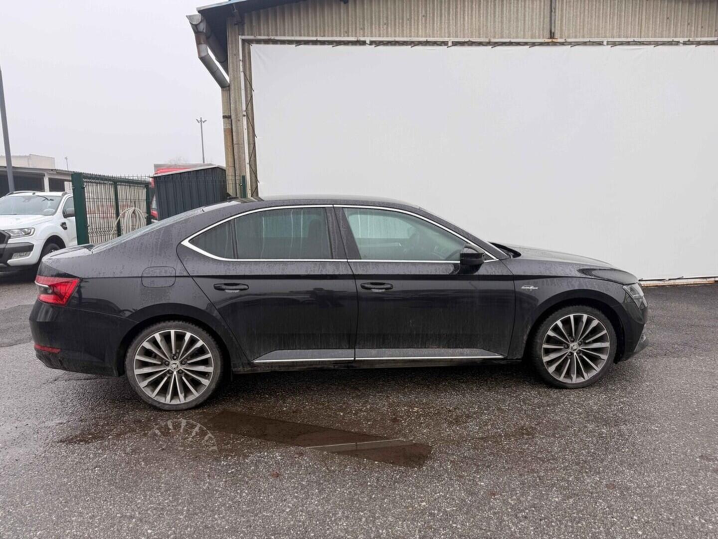 OM190V02668_12.webp_SUPERB L&K 2.0 TDI 147 kW automat, DPH