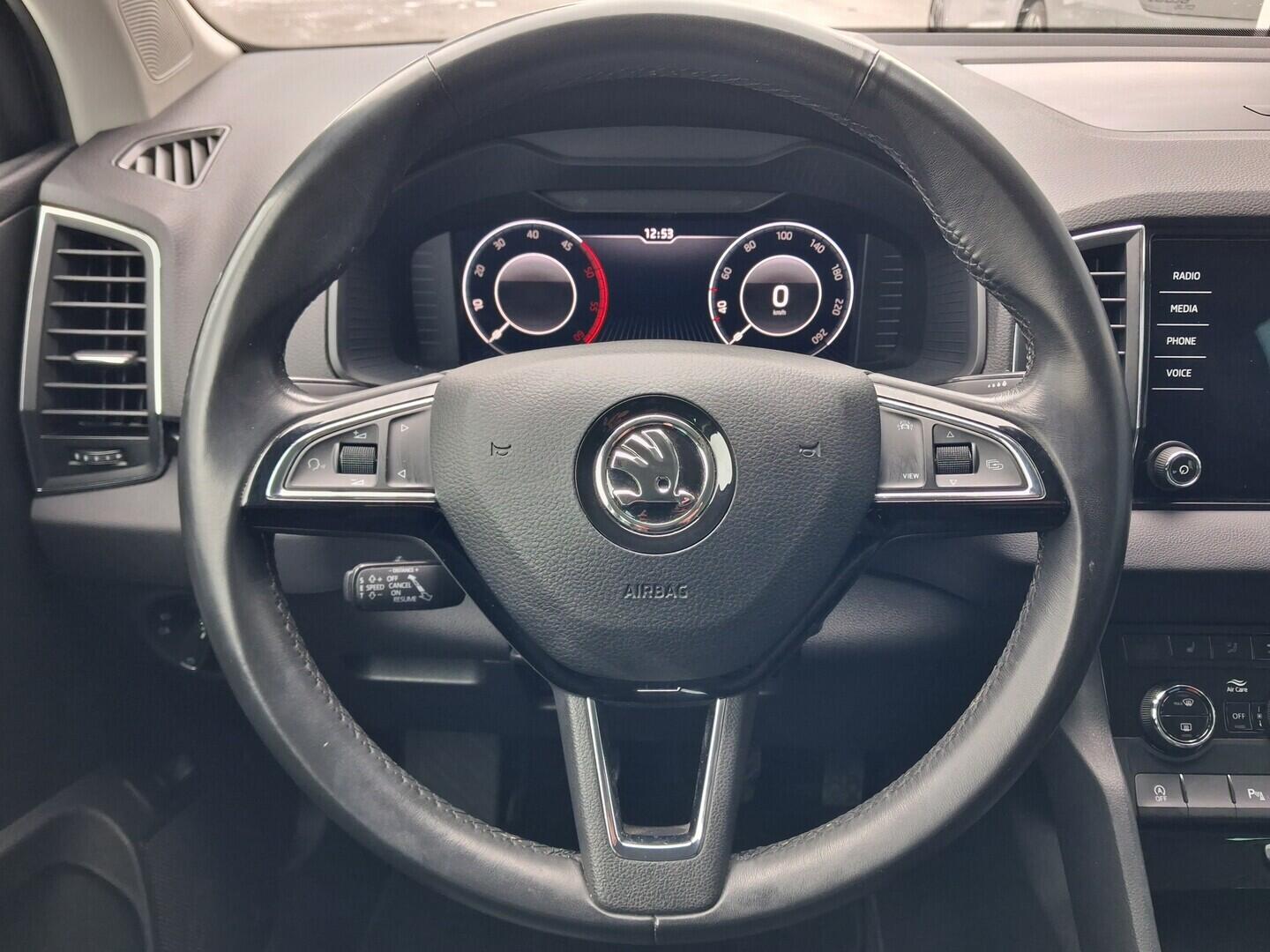 OM190V02670_22.webp_KAROQ Style Plus 2.0 TDI 110 kW manuál