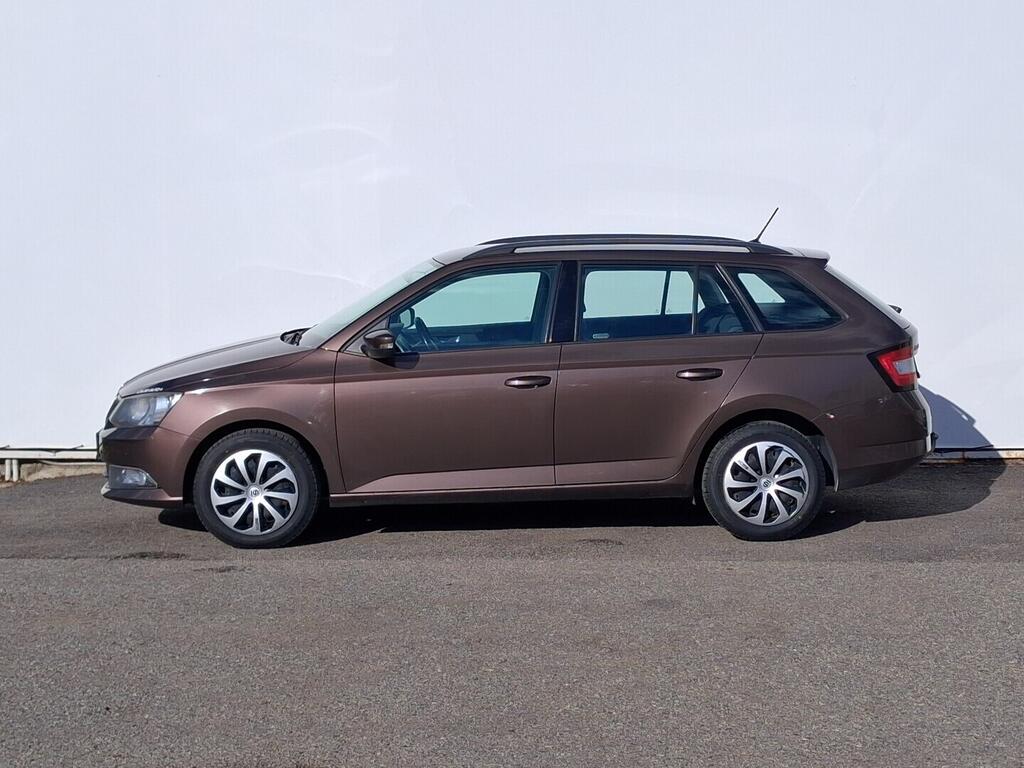 OM190V02681_12.webp_FABIA Ambiente 1.4 TDI 66 kW manuál