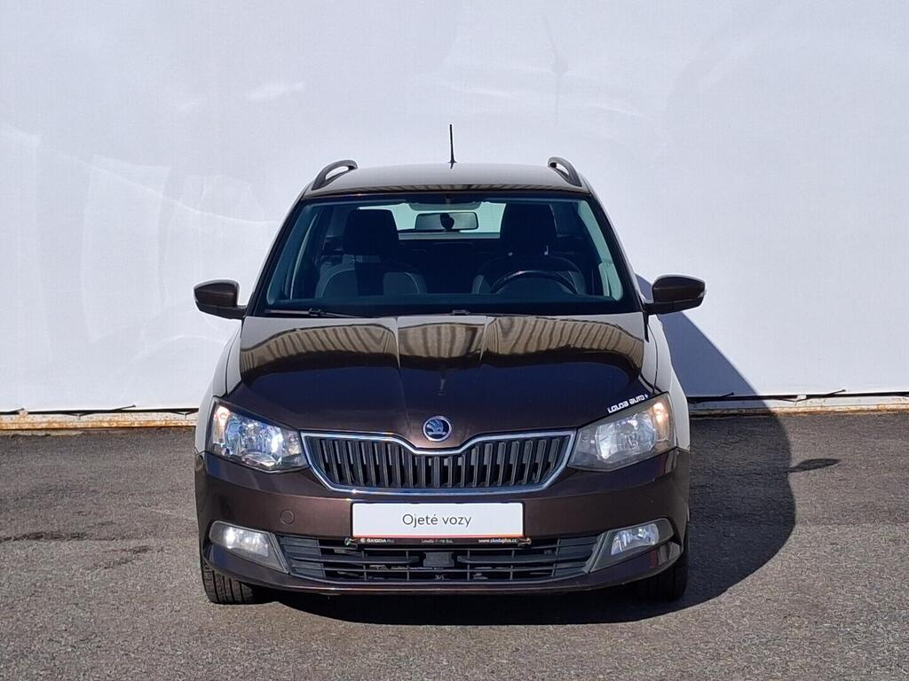 OM190V02681_13.webp_FABIA Ambiente 1.4 TDI 66 kW manuál