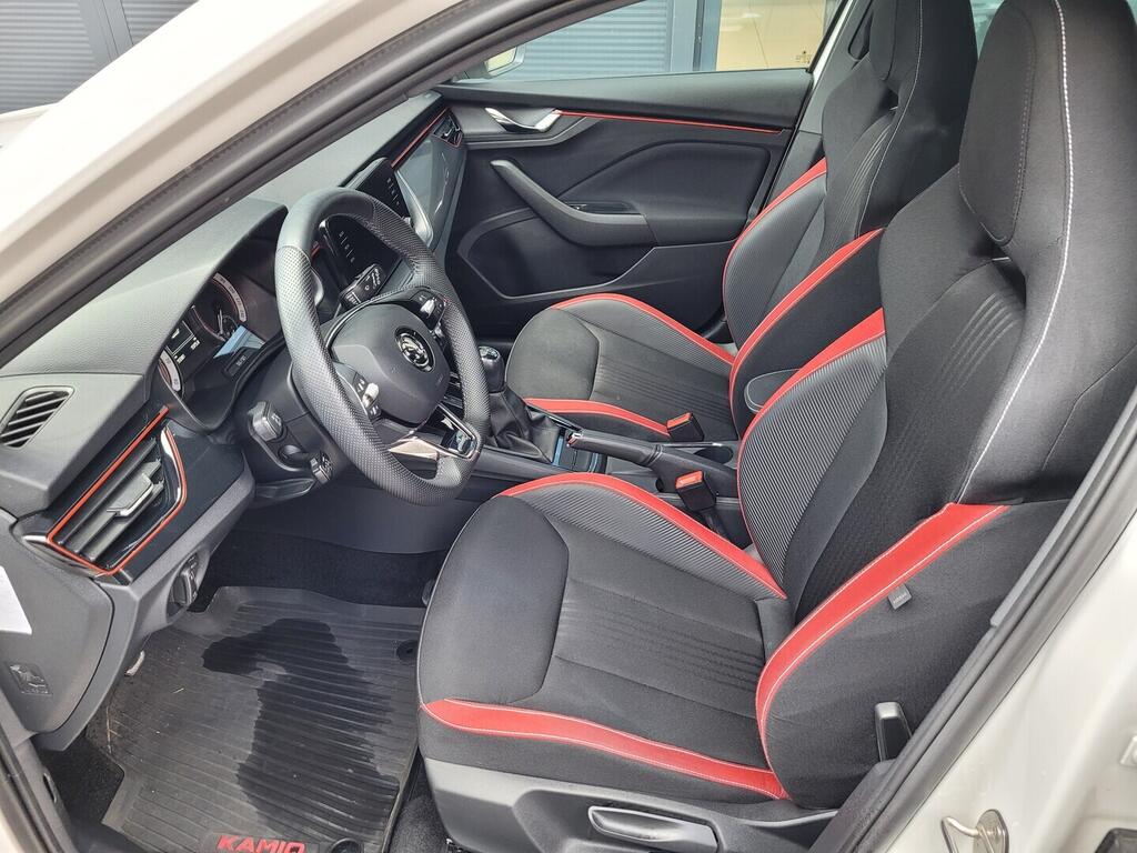 OM190V02688_20.webp_KAMIQ Monte Carlo 1.5 TSI 110 kW manuál, DPH