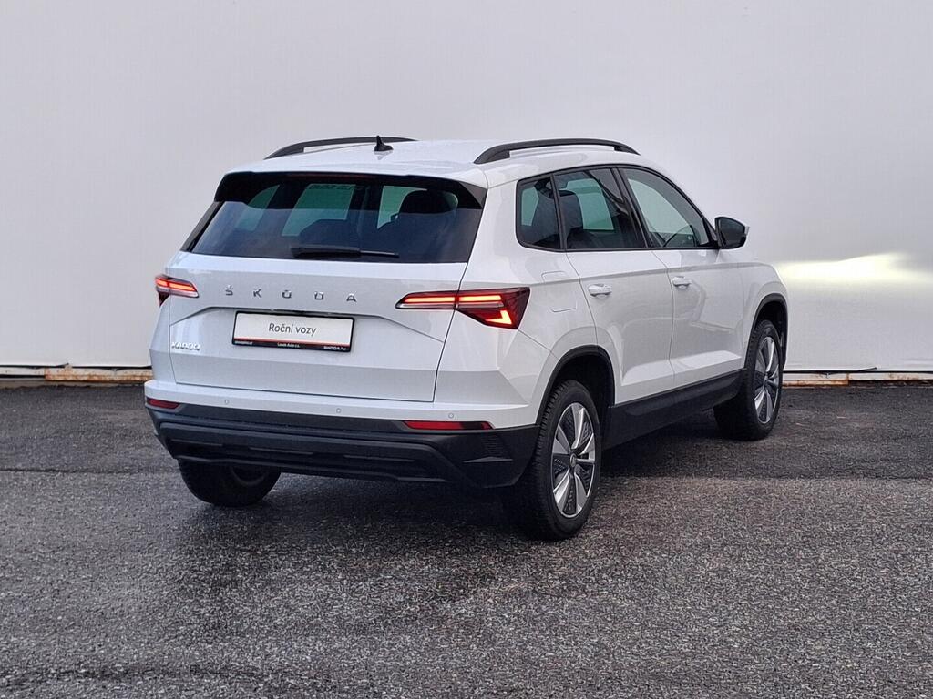 OM190V02690_11.webp_KAROQ Style Plus 1.5 TSI 110 kW automat