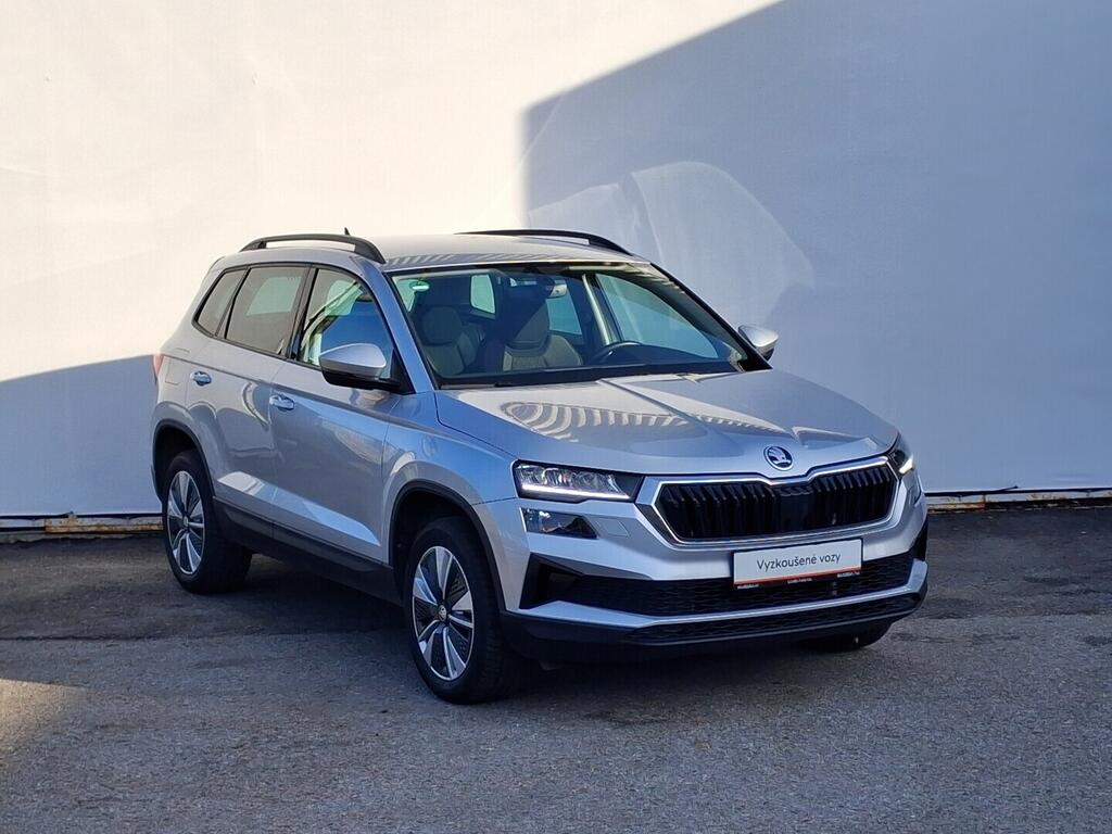 OM190V02692_14.webp_KAROQ Style 1.5 TSI 110 kW automat, DPH