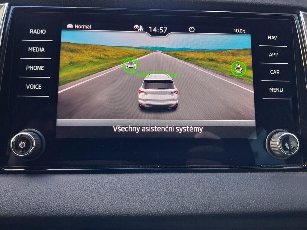 OM190V02692_26.webp_KAROQ Style 1.5 TSI 110 kW automat, DPH