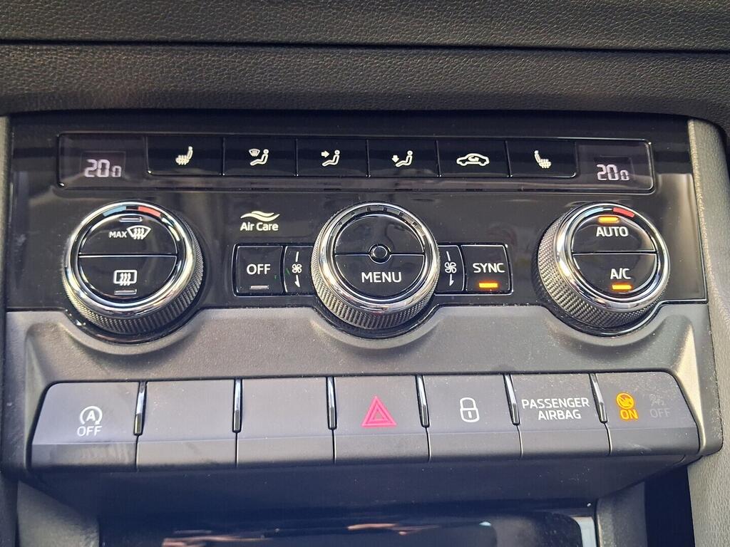 OM190V02692_28.webp_KAROQ Style 1.5 TSI 110 kW automat, DPH