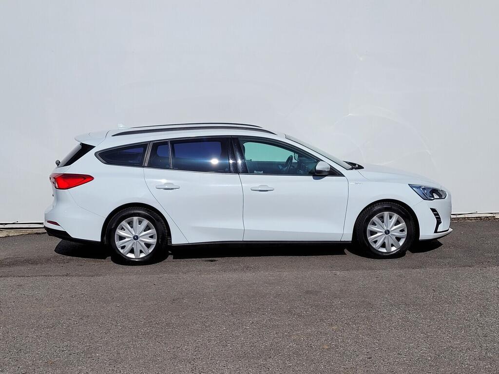 OM190V02693_16.webp_FOCUS Trend 1.0 EcoBoost 74 kW manuál