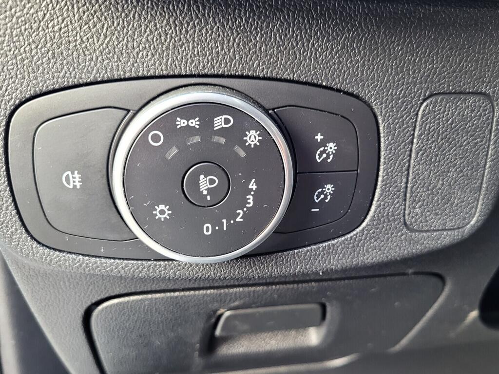 OM190V02693_21.webp_FOCUS Trend 1.0 EcoBoost 74 kW manuál