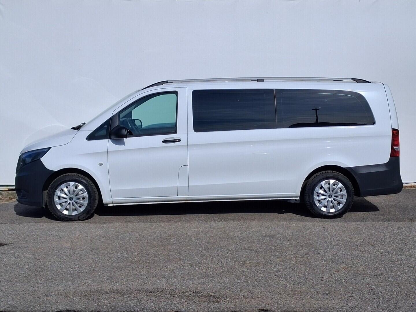 OM190V02695_12.webp_VITO Tourer 2.1 CDi 100 kW manuál