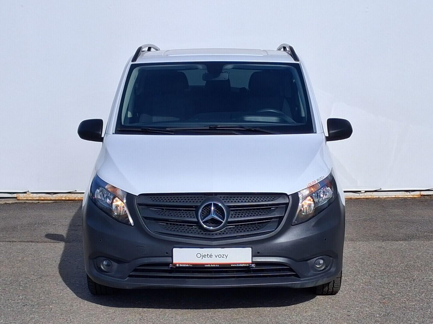 OM190V02695_13.webp_VITO Tourer 2.1 CDi 100 kW manuál