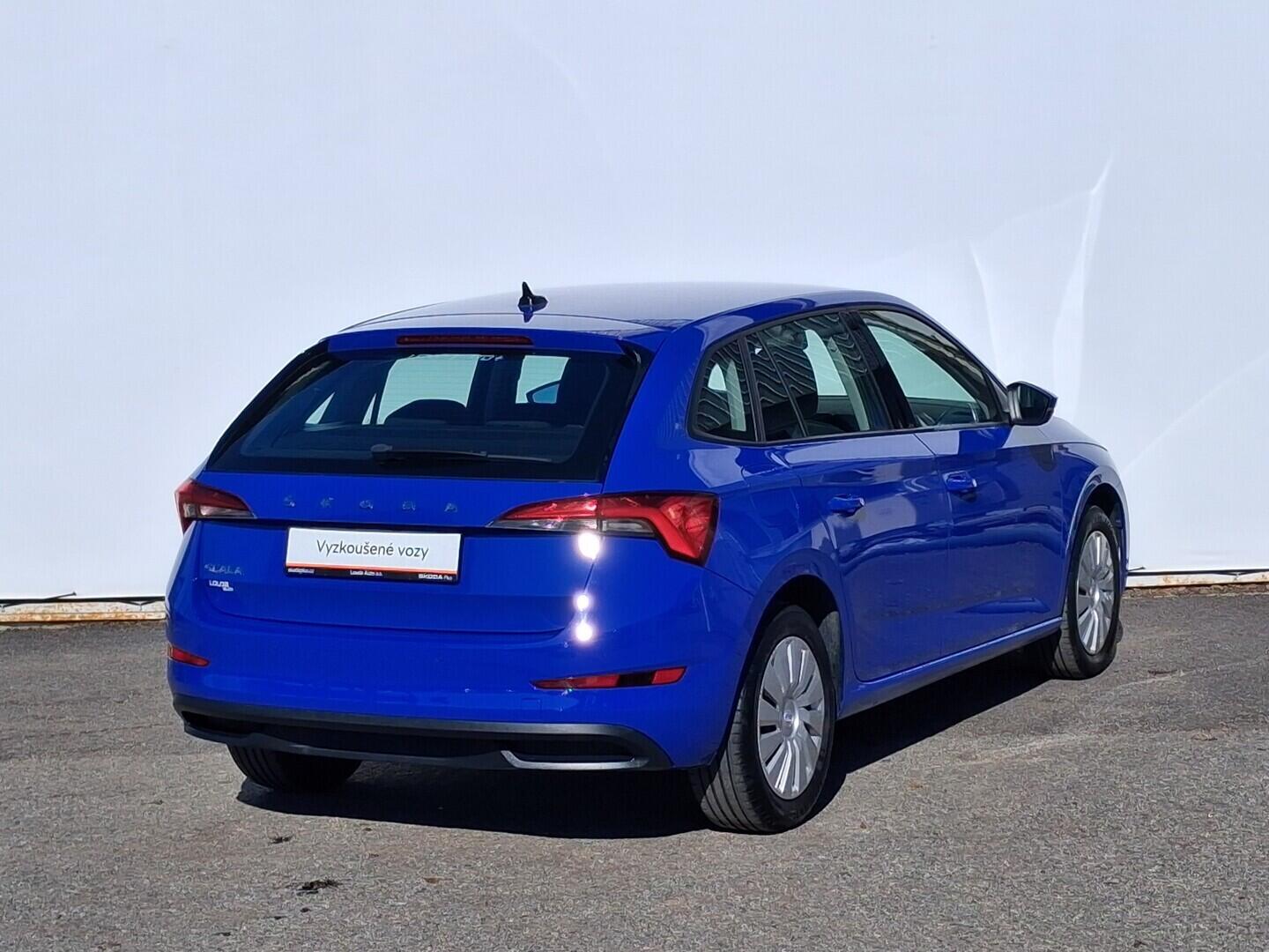 OM190V02696_11.webp_SCALA Ambition 1.0 TSI 81 kW manuál, DPH