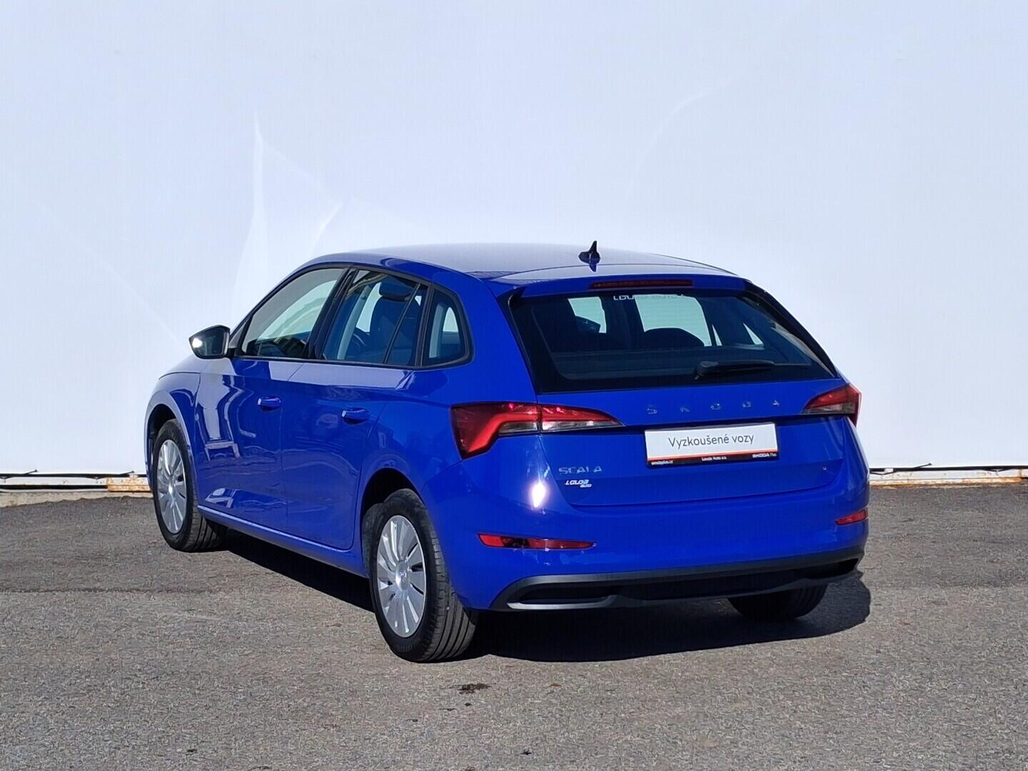 OM190V02696_15.webp_SCALA Ambition 1.0 TSI 81 kW manuál, DPH