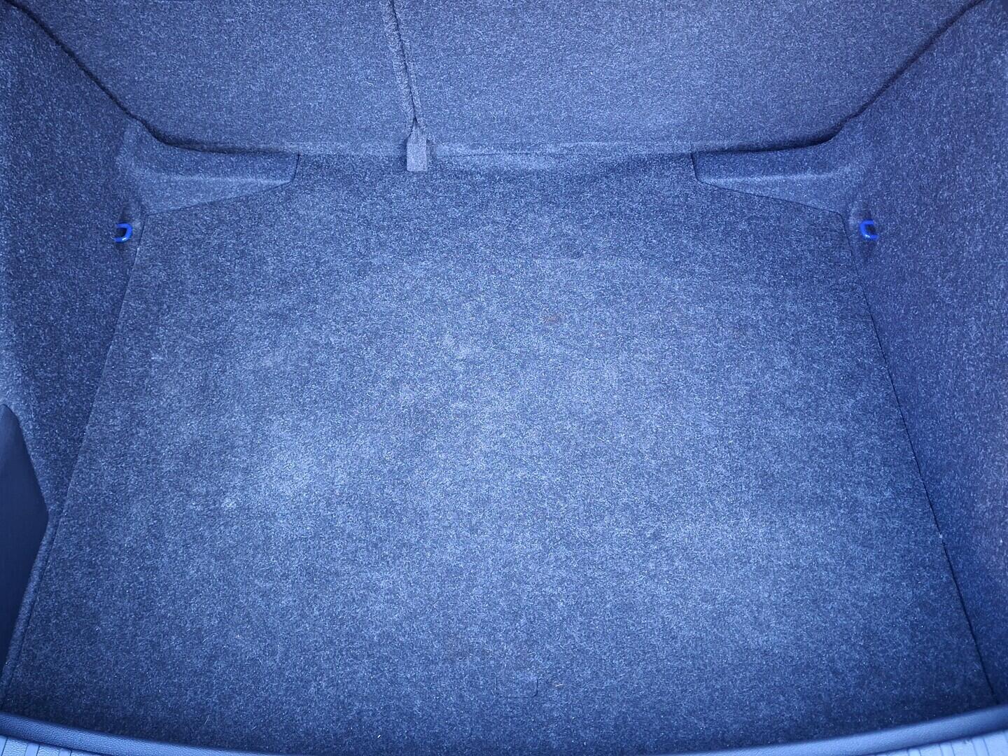 OM190V02696_31.webp_SCALA Ambition 1.0 TSI 81 kW manuál, DPH