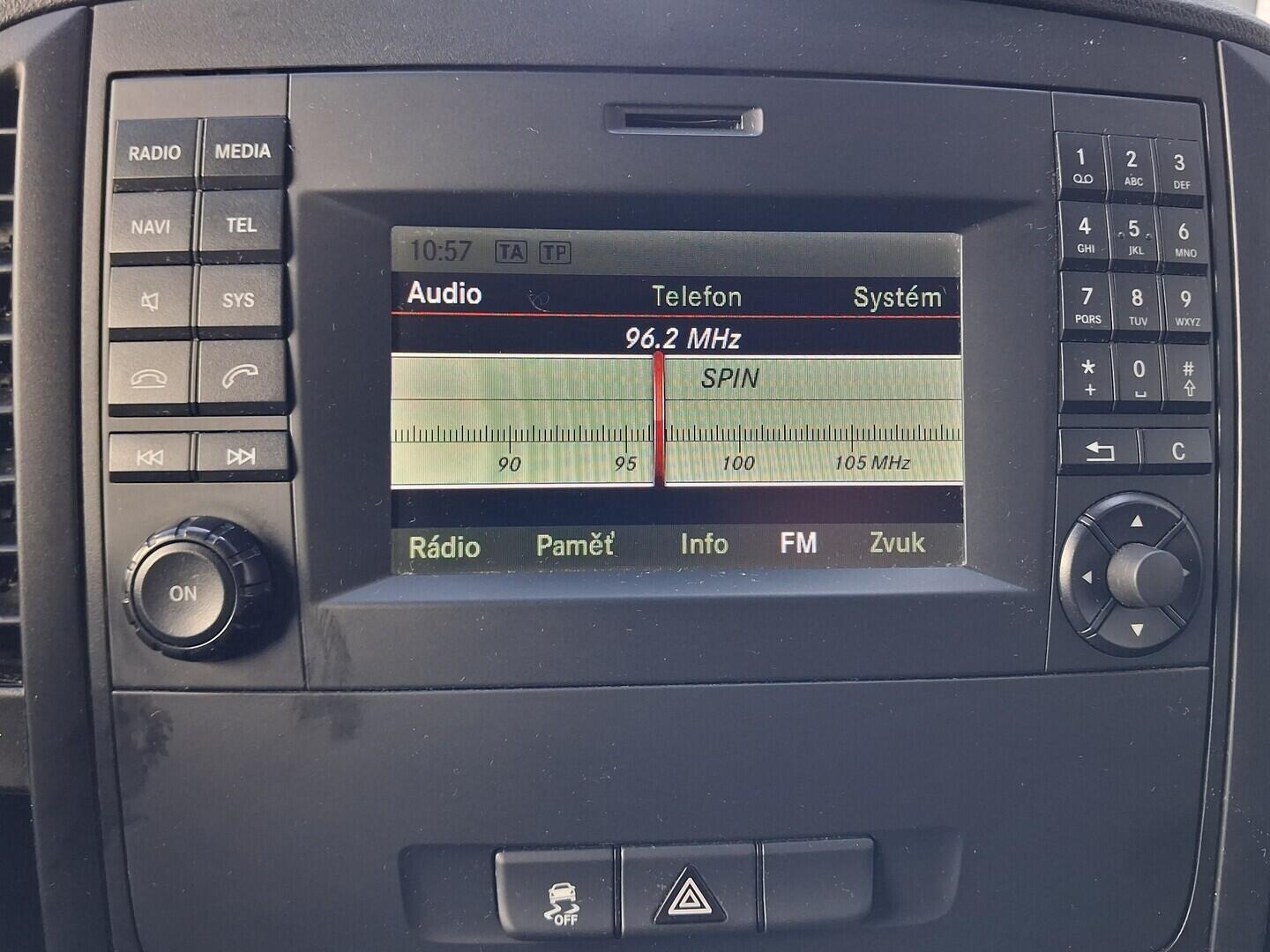 OM190V02705_24.webp_VITO  2.1 CDi 120 kW manuál