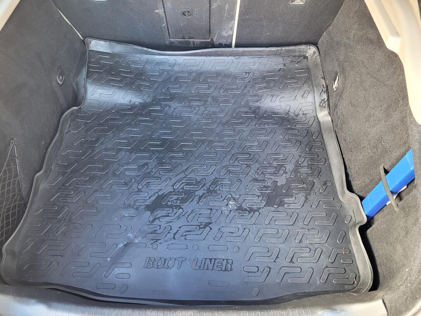 OM190V02720_30.webp_INSIGNIA  1.8 ECO-TECH 103 kW manuál