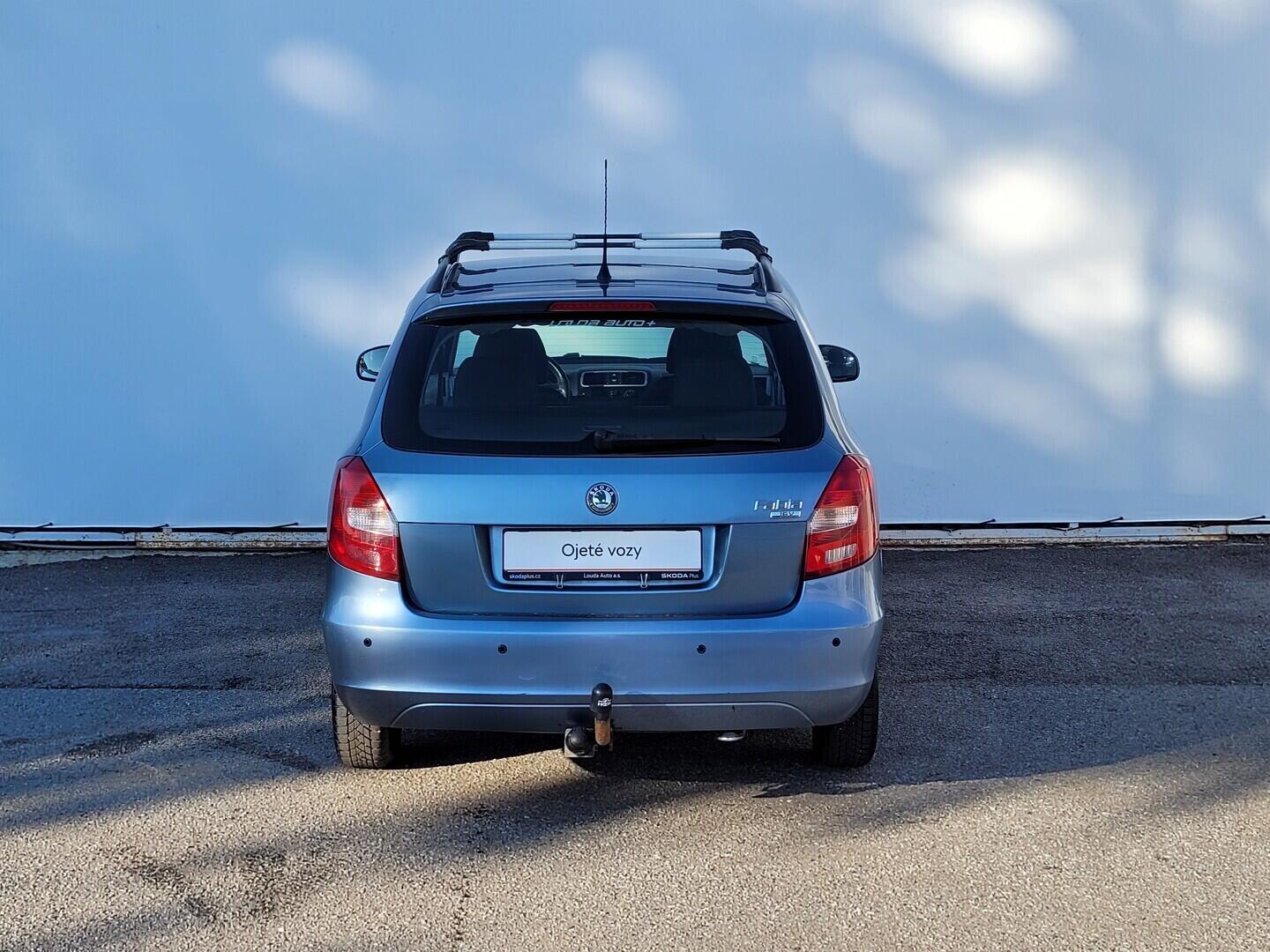 OM190V02721_17.webp_FABIA Elegance 1.4 MPI 63 kW manuál