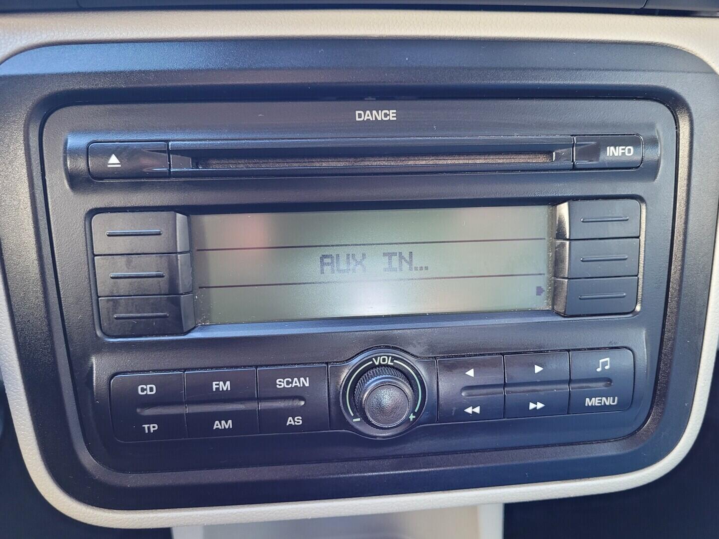 OM190V02721_25.webp_FABIA Elegance 1.4 MPI 63 kW manuál