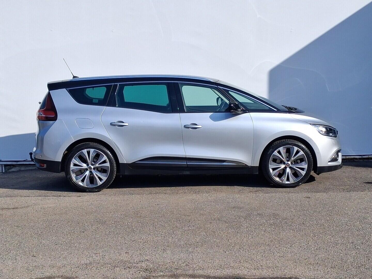 OM190V02726_16.webp_GRAND SCÉNIC Intense 1.8 DCi 88 kW manuál