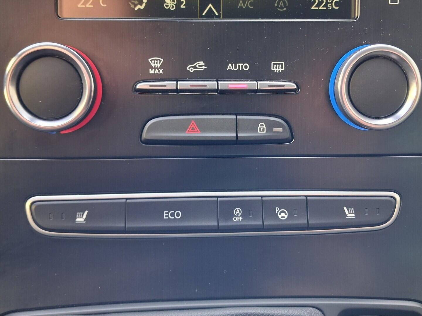 OM190V02726_29.webp_GRAND SCÉNIC Intense 1.8 DCi 88 kW manuál