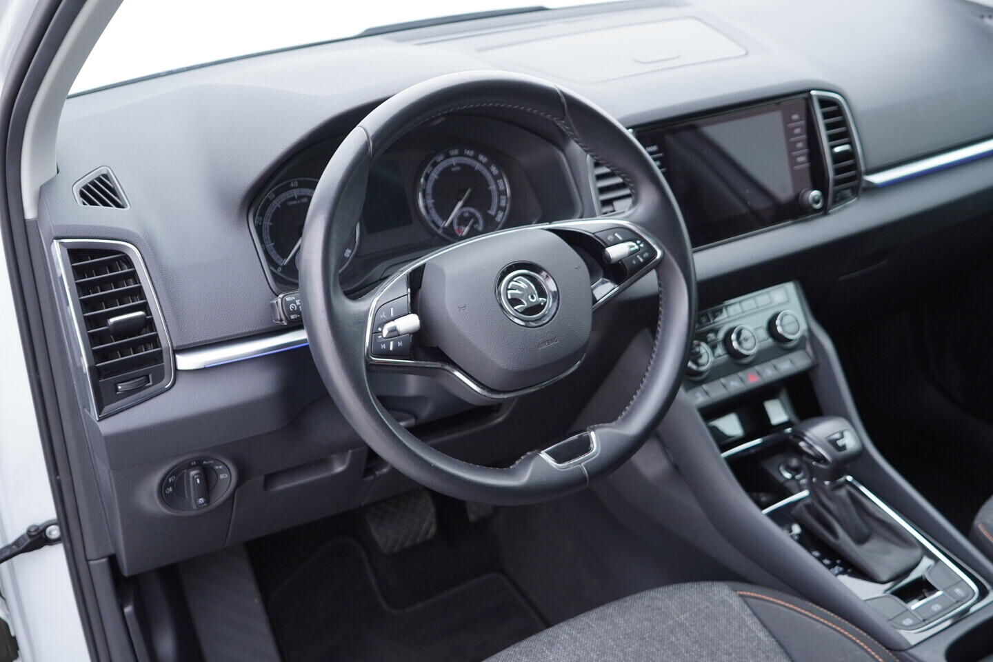 OM190V02729_21.webp_KAROQ Style 1.5 TSI 110 kW automat, DPH