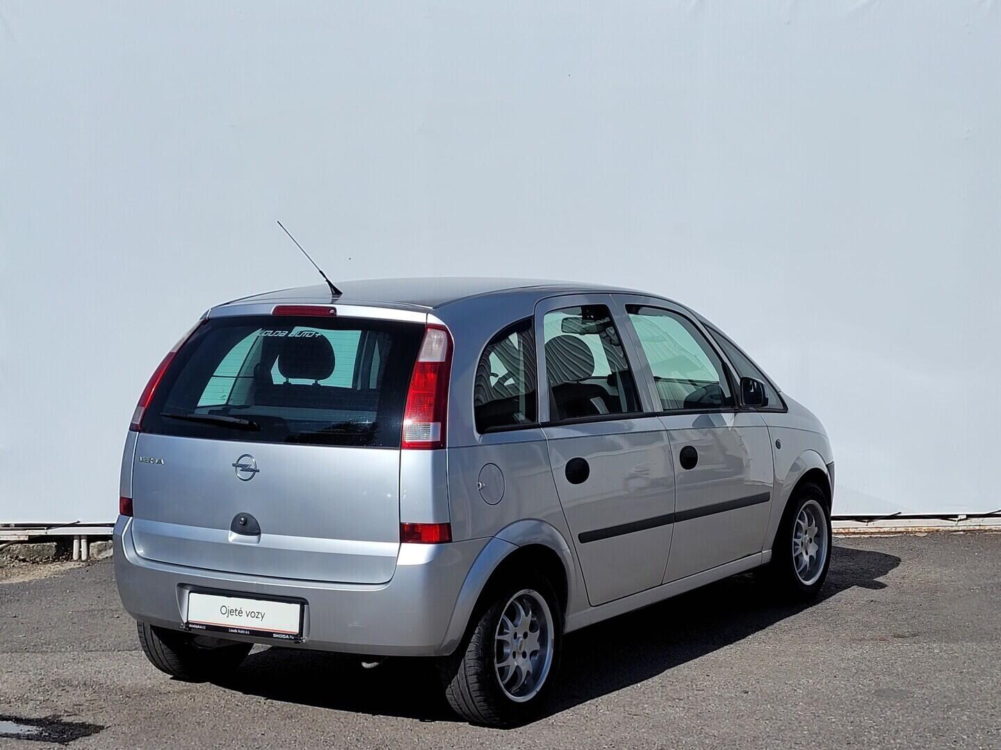 OM190V02734_11.webp_MERIVA  1.6 I 64 kW manuál