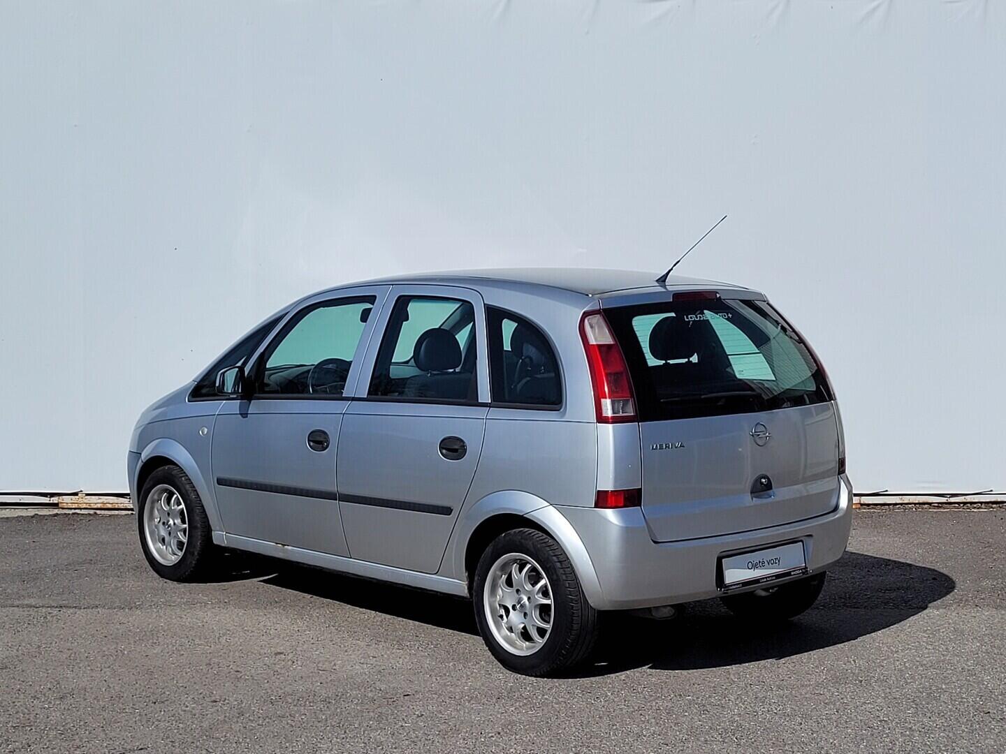 OM190V02734_15.webp_MERIVA  1.6 I 64 kW manuál