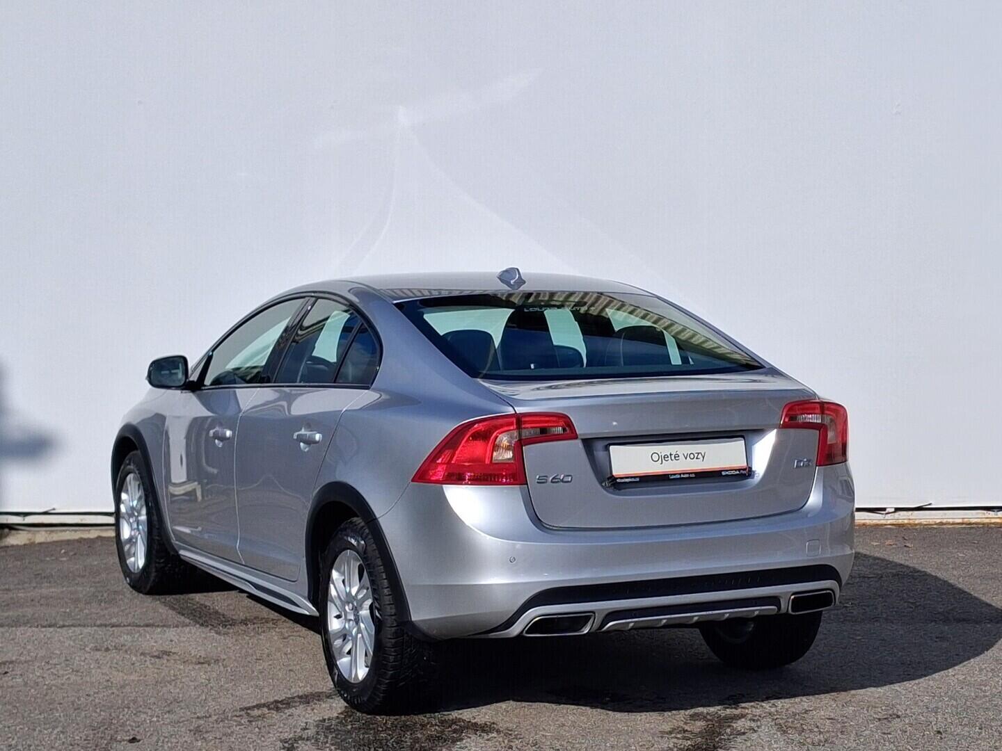 OM190V02737_15.webp_S60 Cross Country 2.0 D3 110 kW automat