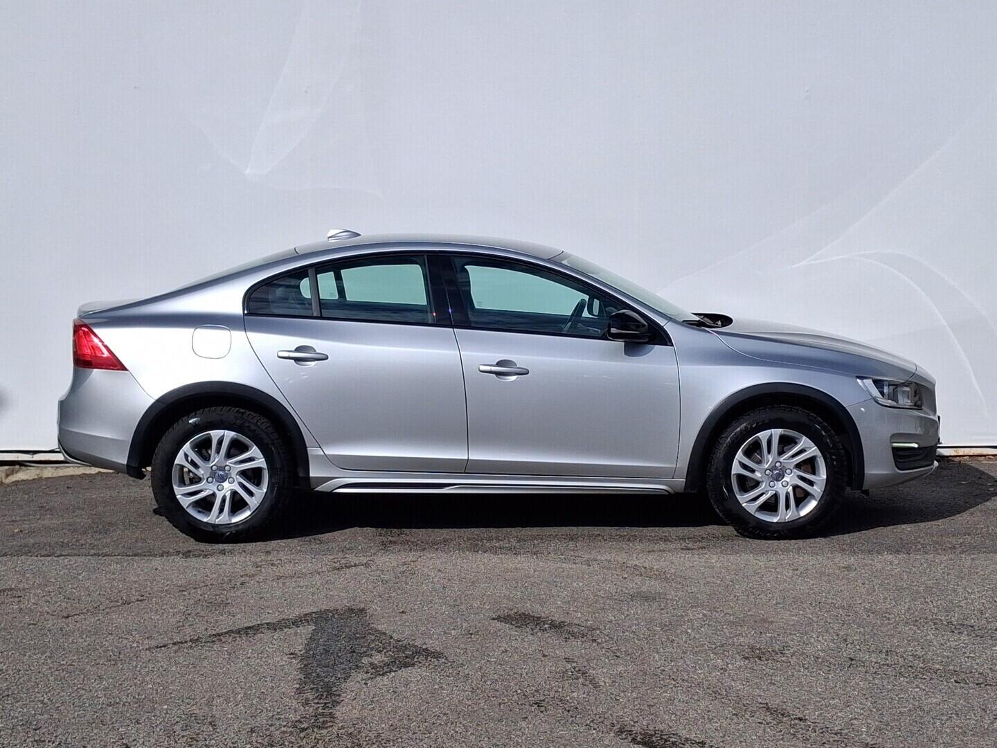 OM190V02737_16.webp_S60 Cross Country 2.0 D3 110 kW automat