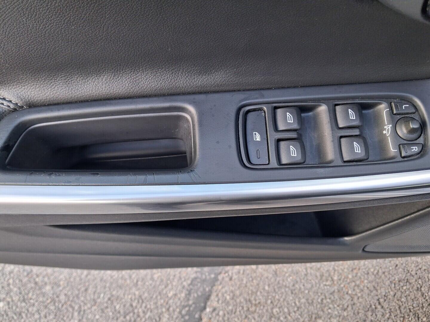 OM190V02737_21.webp_S60 Cross Country 2.0 D3 110 kW automat