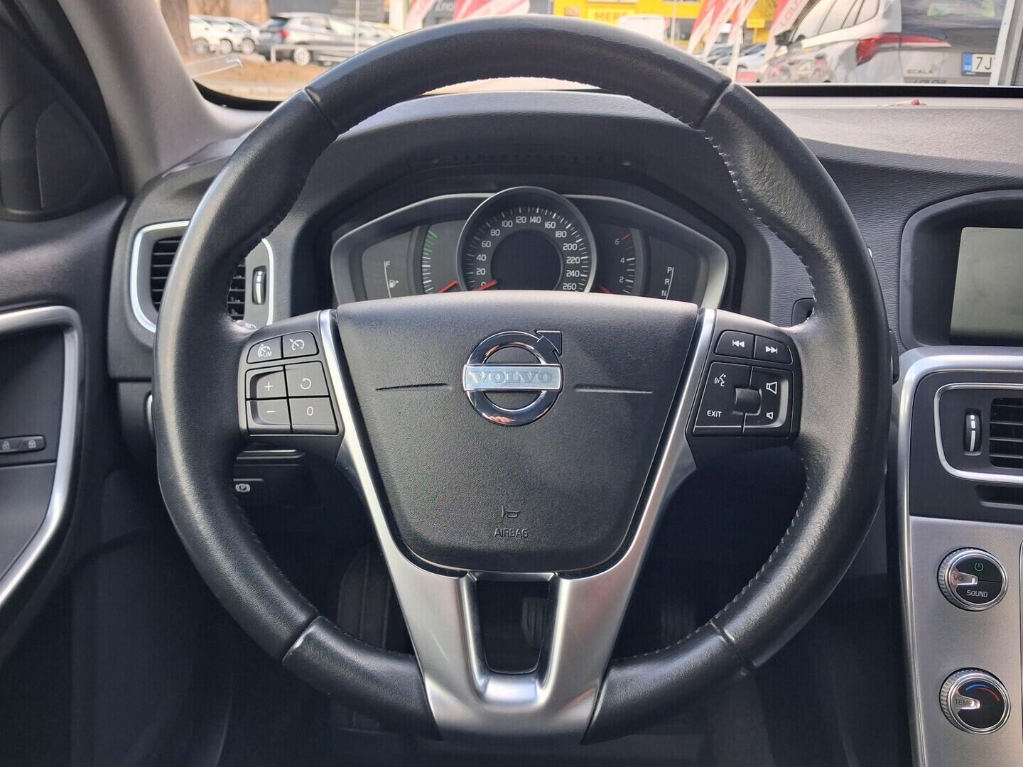 OM190V02737_23.webp_S60 Cross Country 2.0 D3 110 kW automat