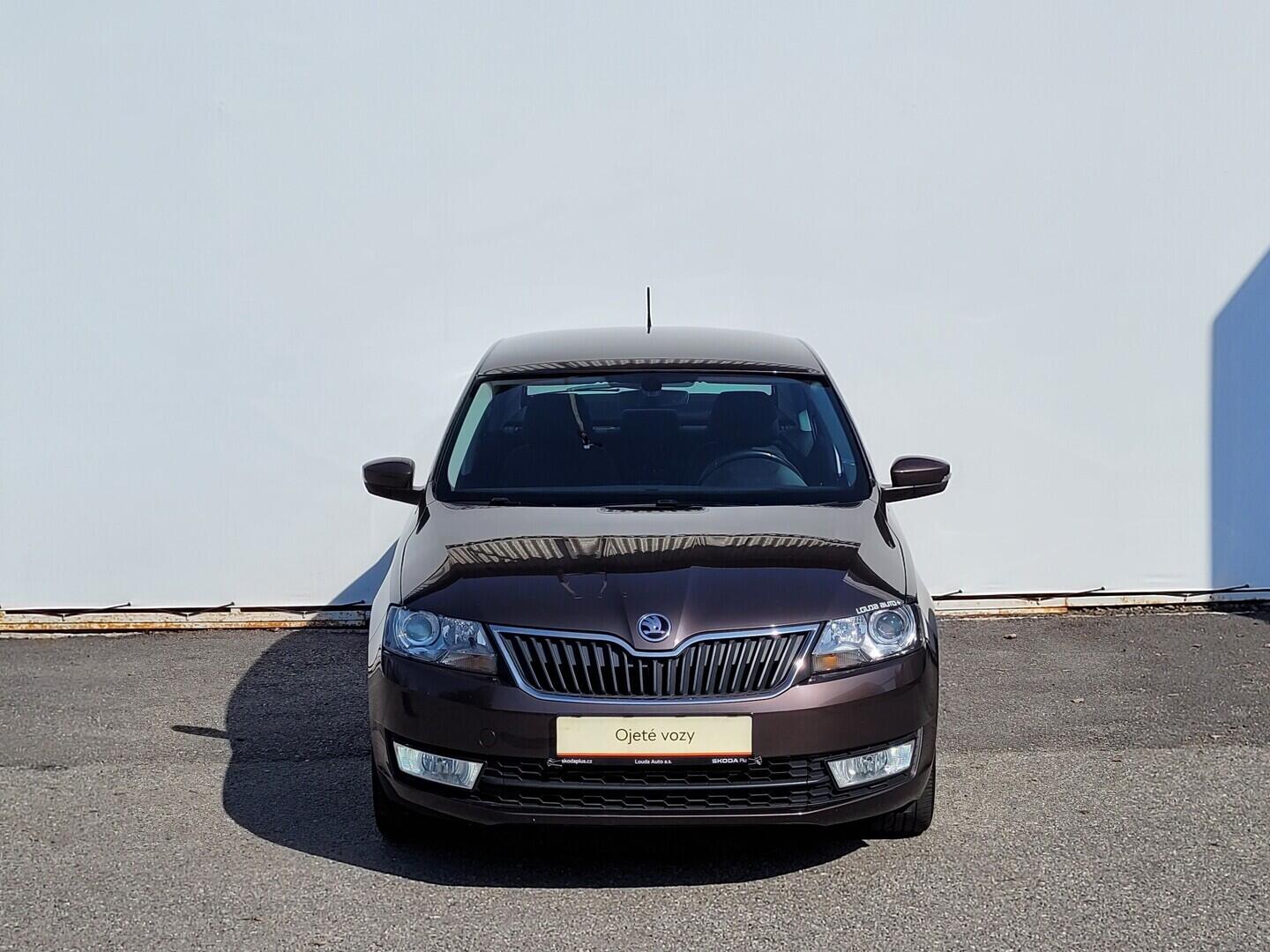 OM190V02739_13.webp_RAPID Ambiente 1.2 TSI 66 kW manuál