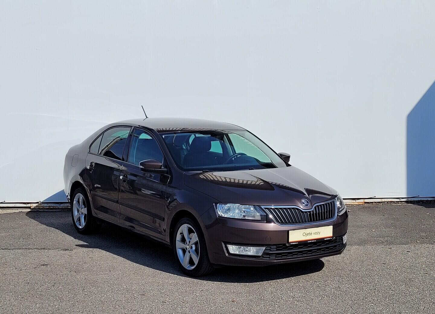 OM190V02739_14.webp_RAPID Ambiente 1.2 TSI 66 kW manuál